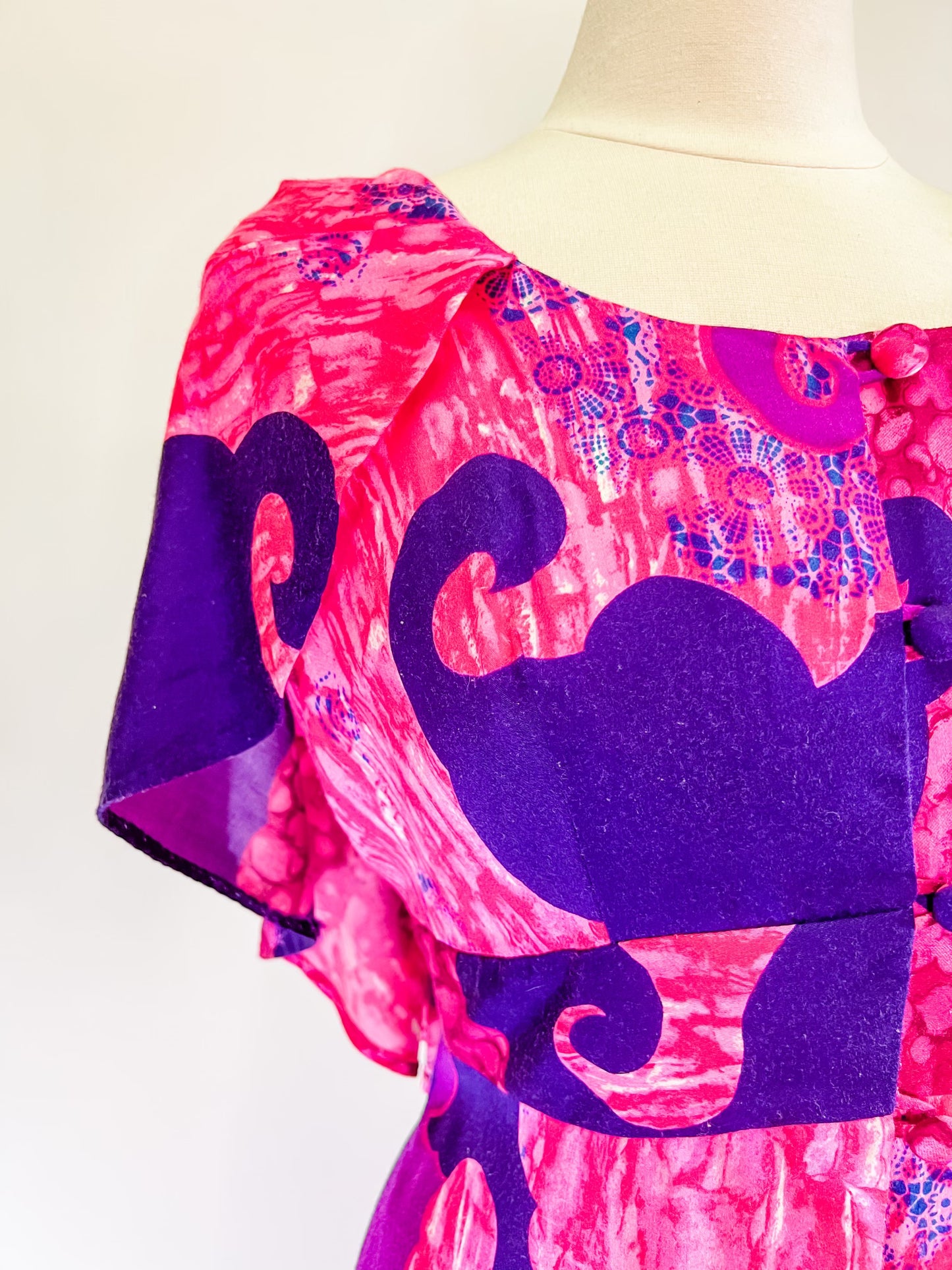 70s Mildred’s Psychedelic Hawaiian Print Gown