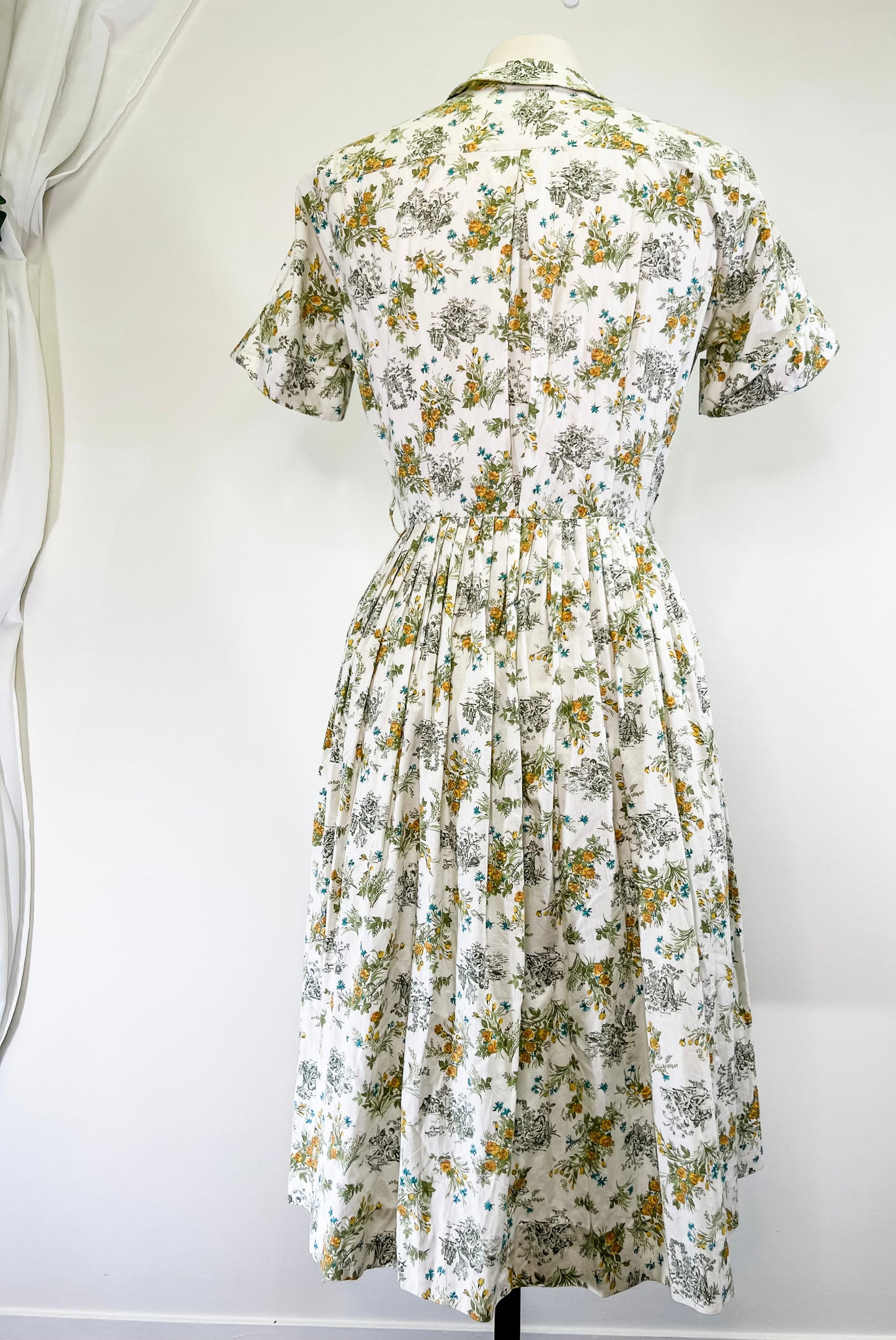 50s Green Toile Print Shirtwaist Dress