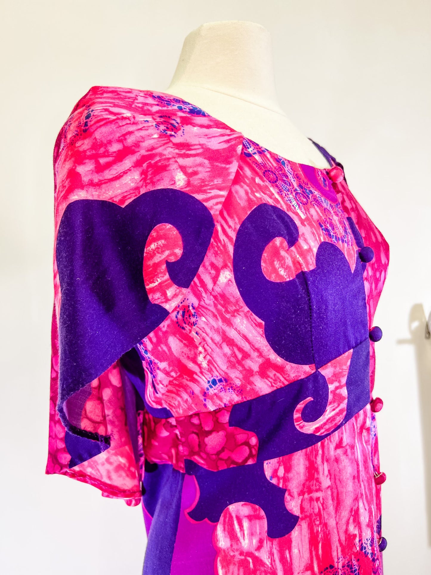 70s Mildred’s Psychedelic Hawaiian Print Gown