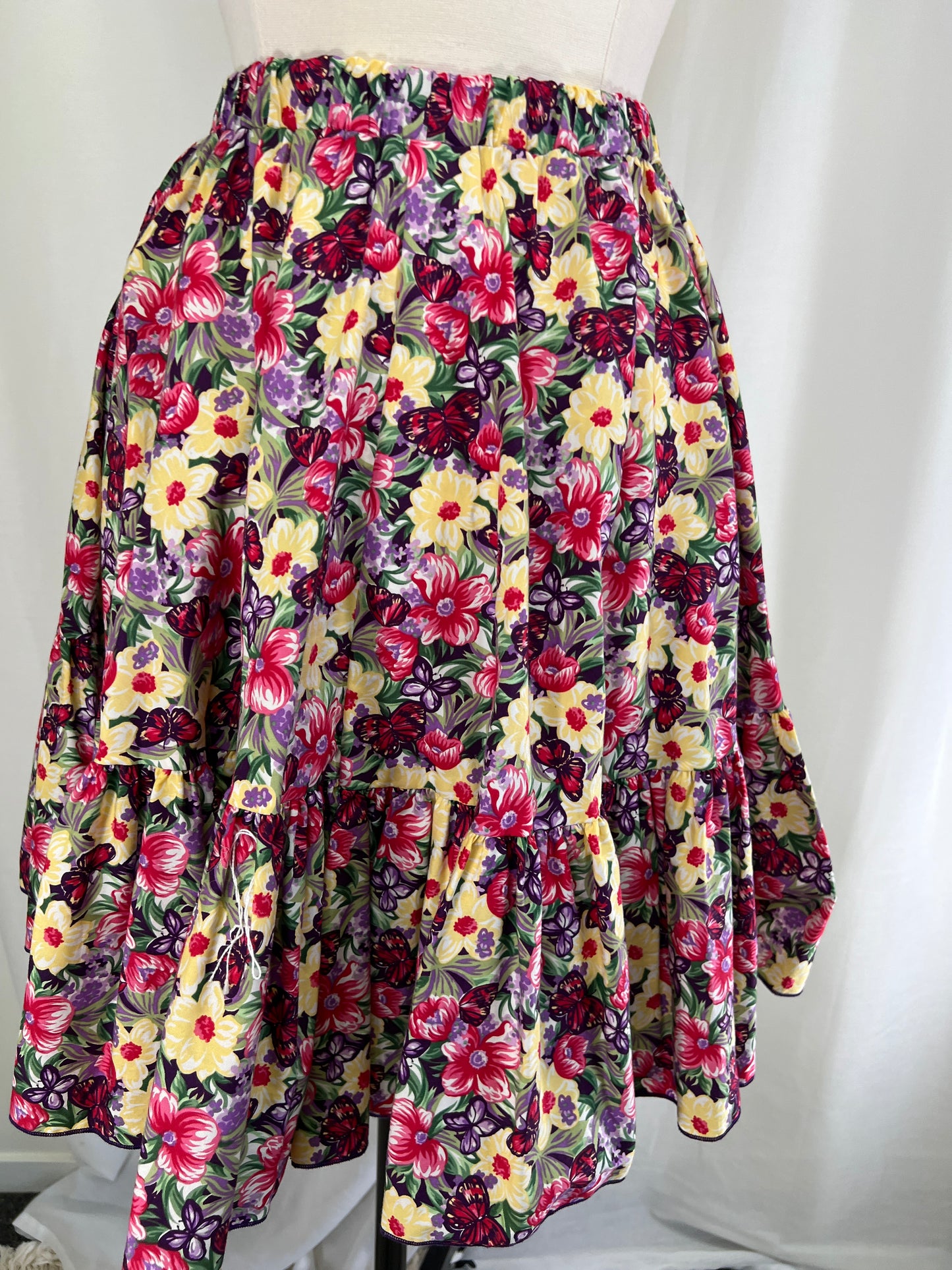 90s Square Dancing Flowers and Butterflies Western Circle Skirt