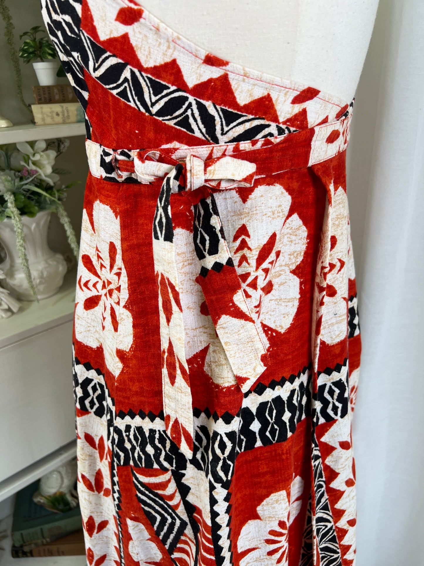 70s Hawaiian Print Halter Neck Red Wrap Dress