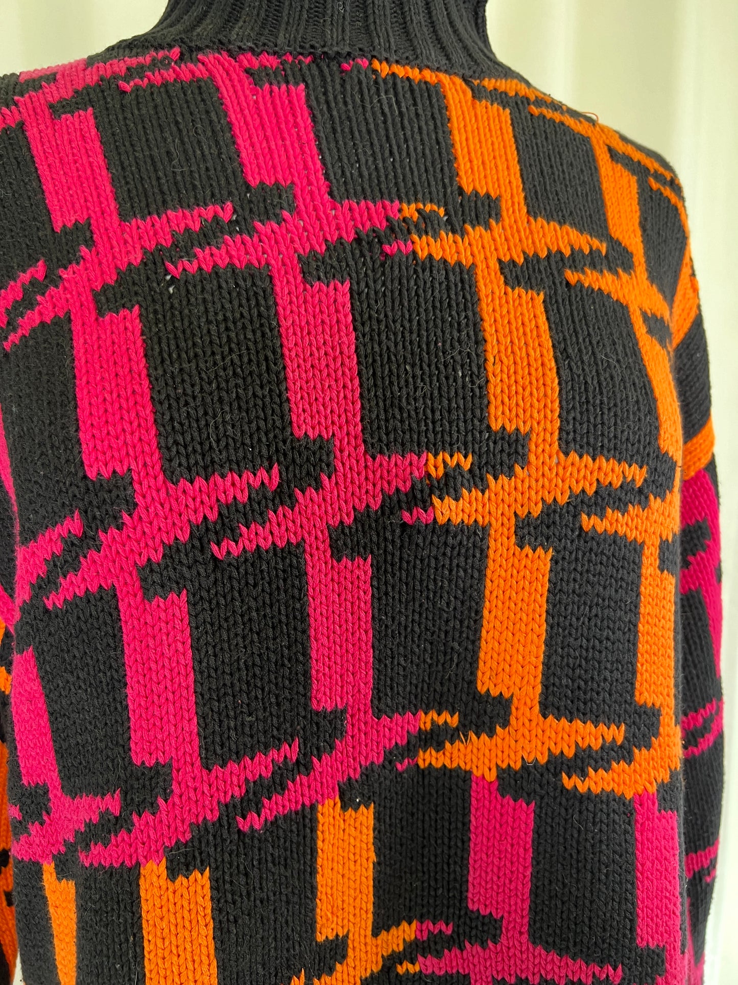 80s New Frontier Neon Orange and Pink Alternating Houndstooth Sweater