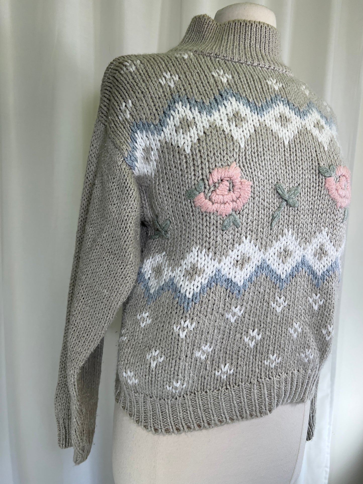 80s Currants Rose Patterned Sweater