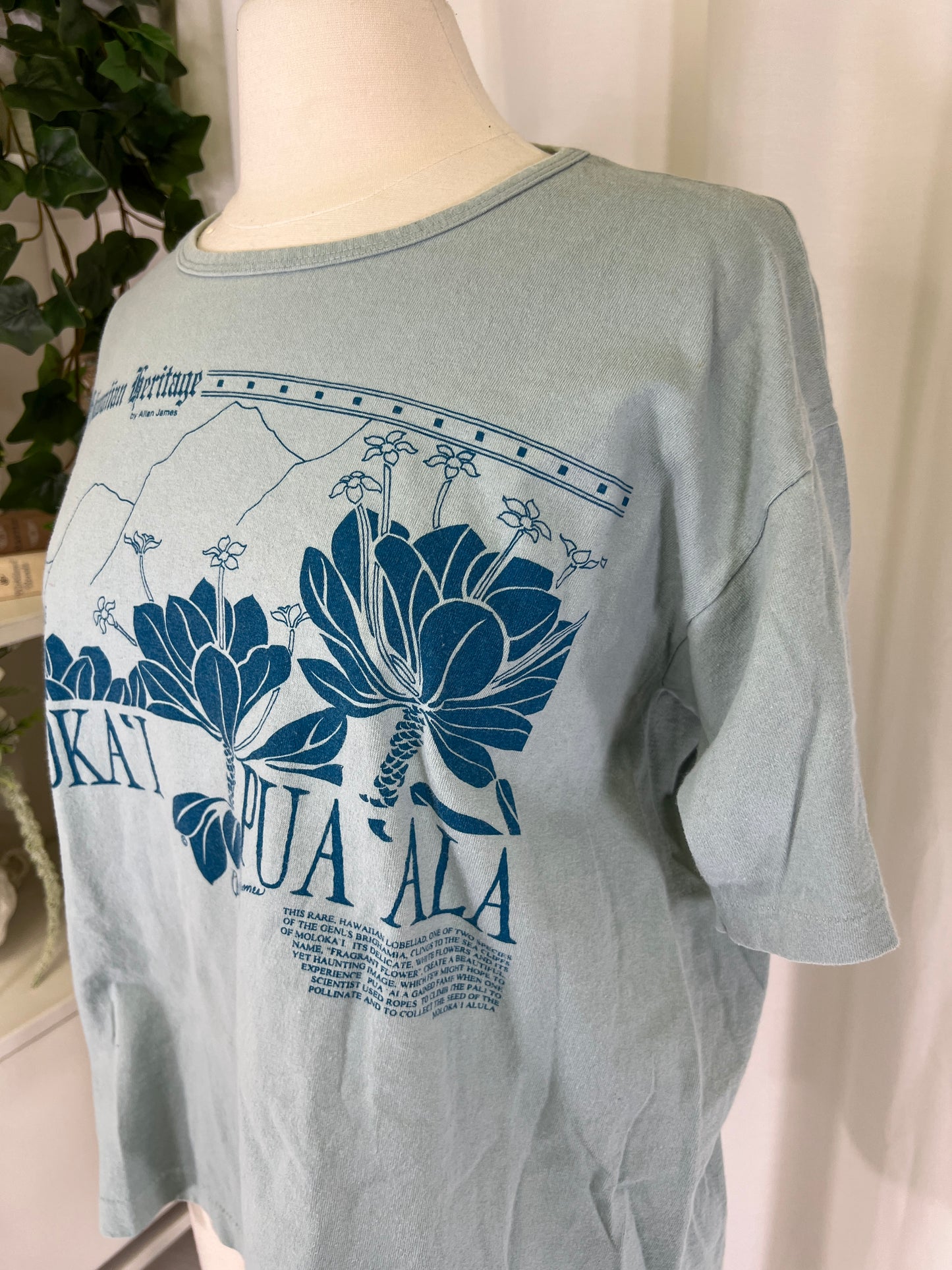 80s Hawaii Florals Souvenir Tourist Tee Shirt