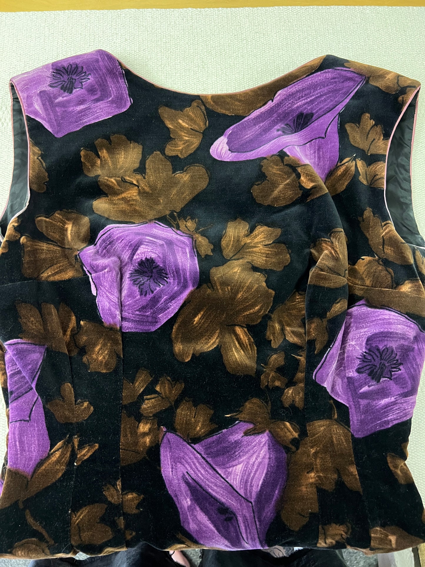 50s Velvet Purple Trumpet Flower Print Wiggle Dress