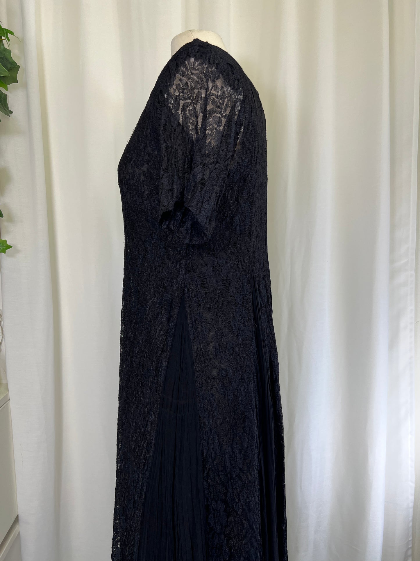 90s Nostalgia Black Lace Maxi Dress