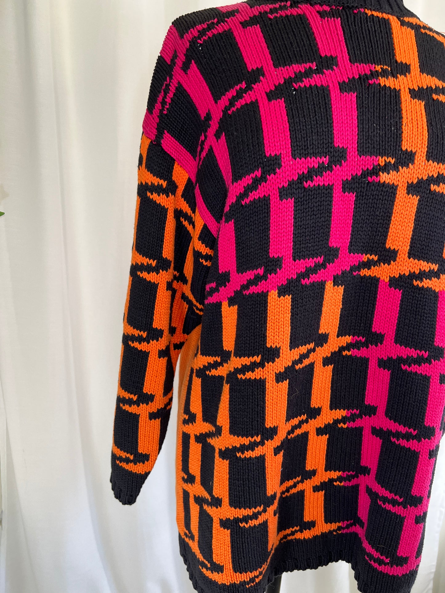 80s New Frontier Neon Orange and Pink Alternating Houndstooth Sweater