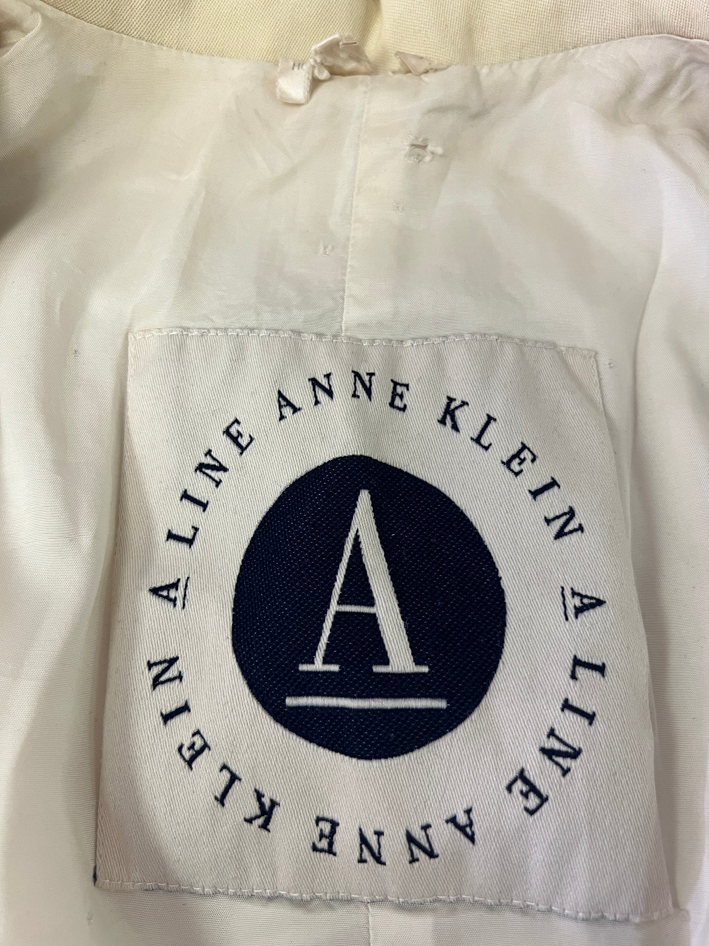 90s Anne Klein Cream Boxy Jacket with Bow