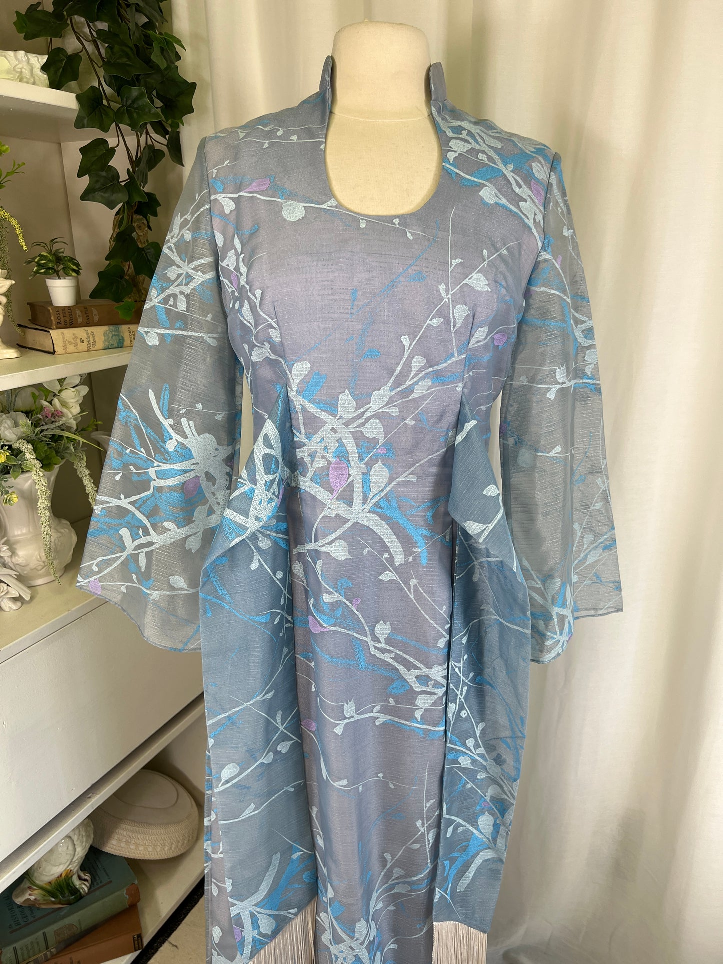 70s Alfred Shaheen Blue Abstract Kimono Dress