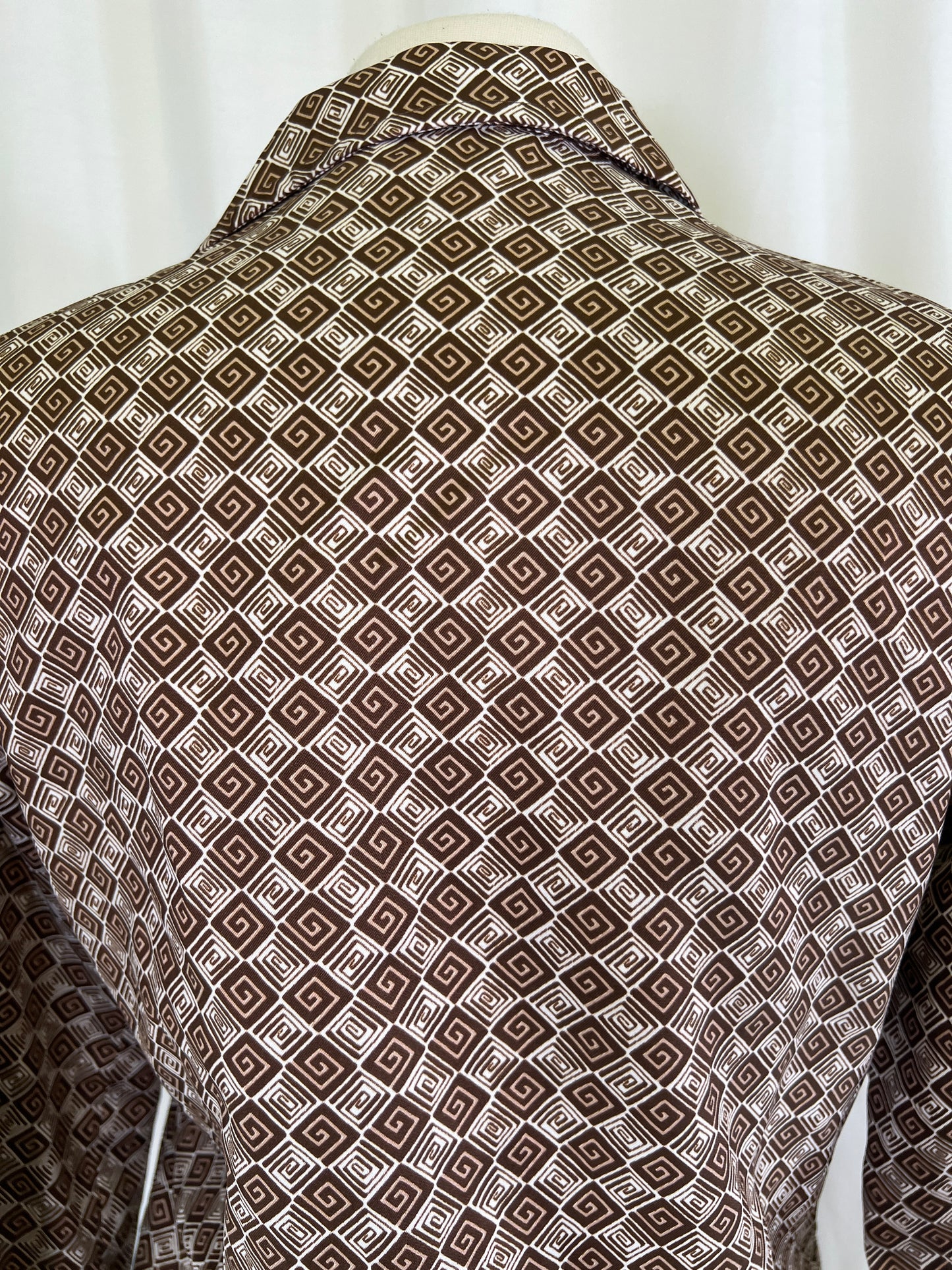 70s Koret of California Brown and White Spirals Dagger Collar Blouse