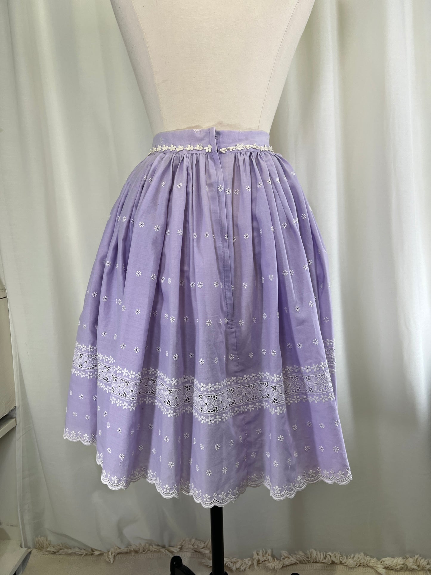 60s Lavender and White Florals Embroidered Circle Skirt