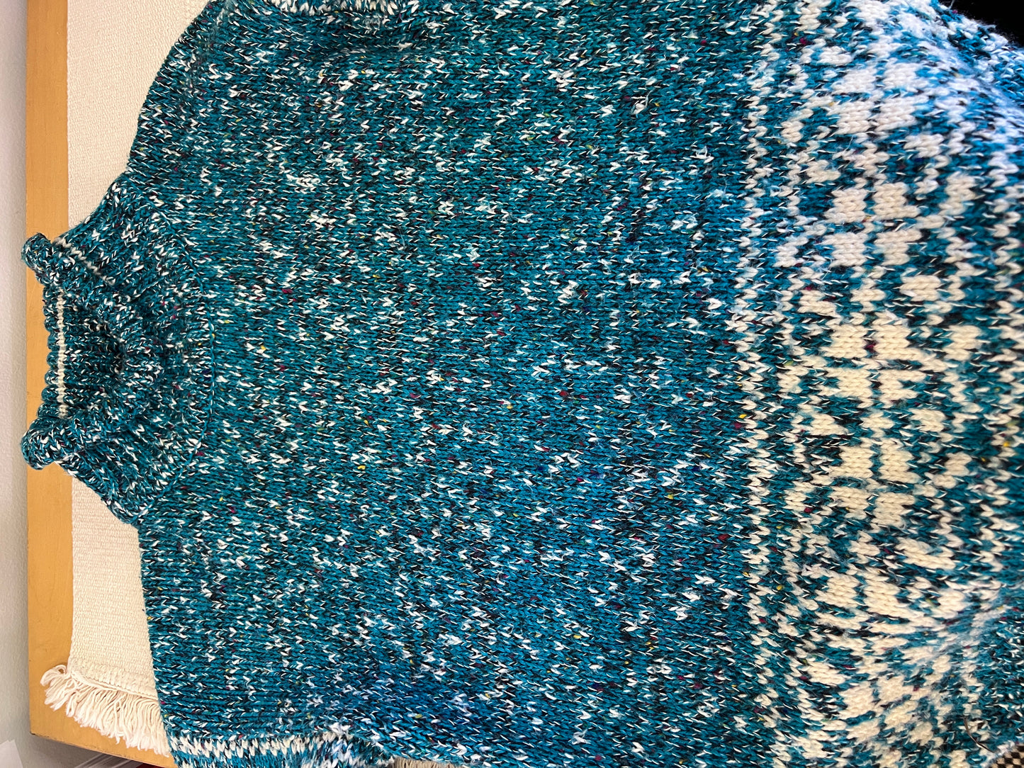 80s Ivy Blue and White Patterned Sweater