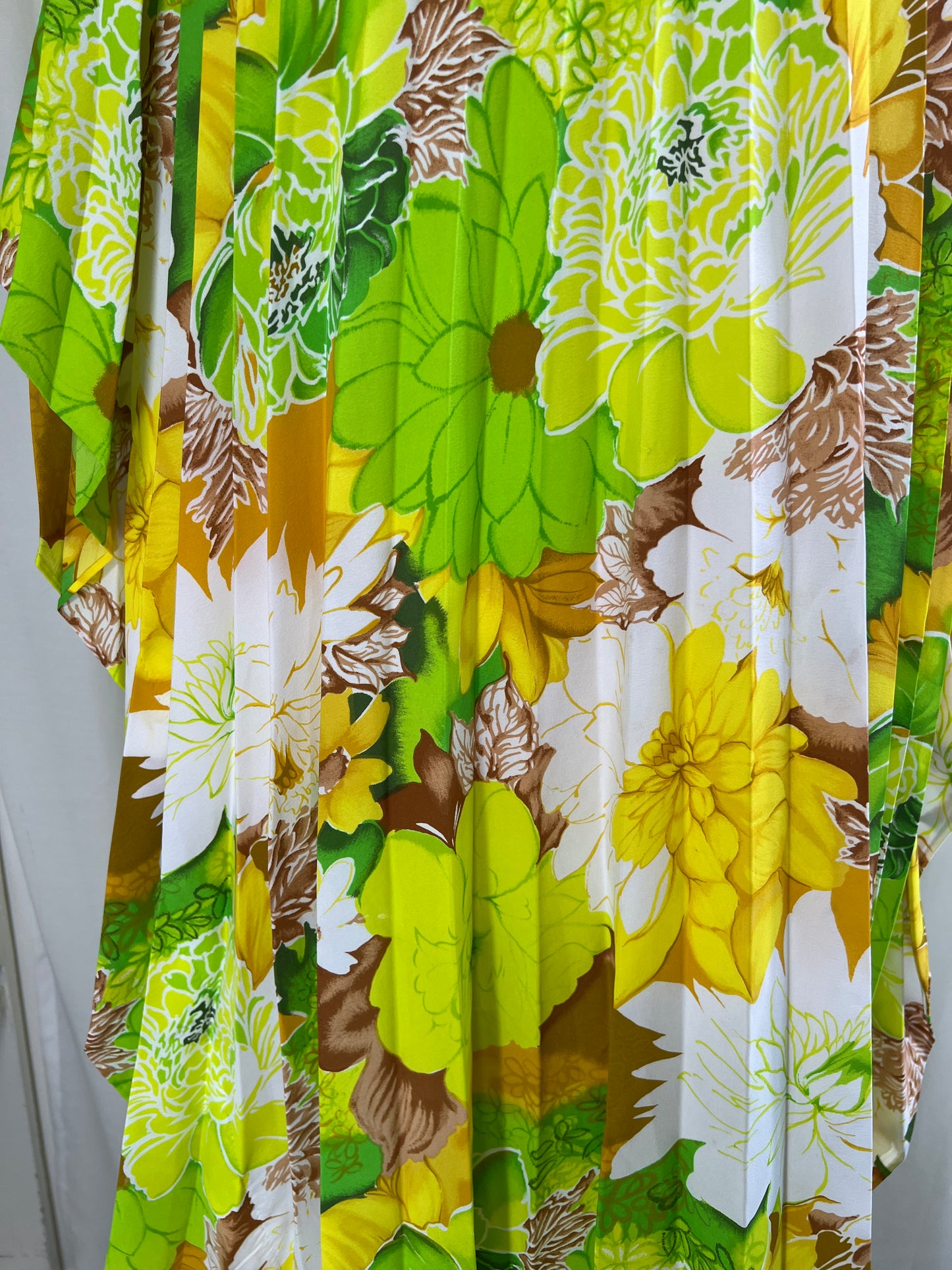 70s Hawaiian Print Pleated Kaftan Maxi