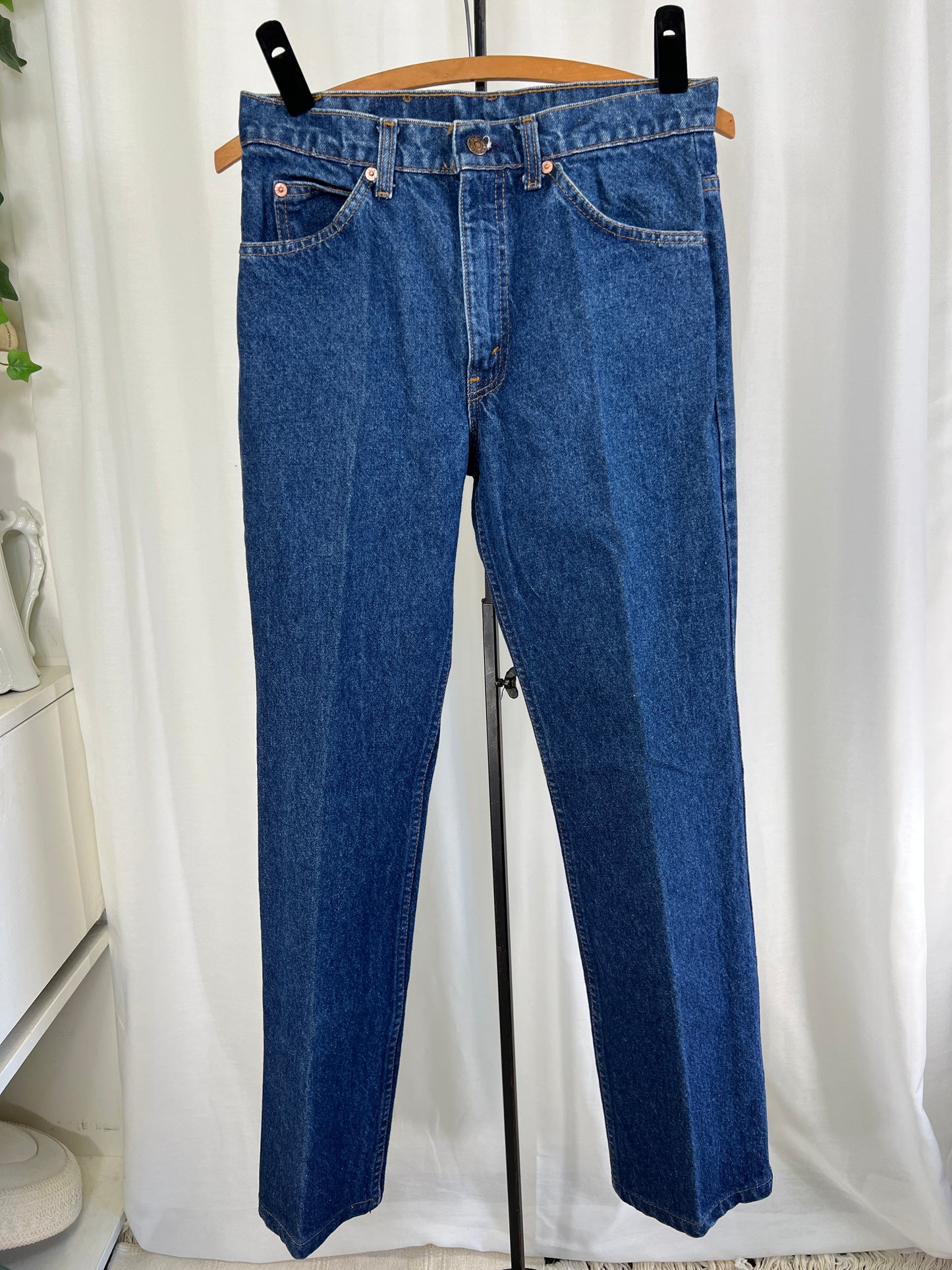 80s Orange Tab Levi’s 517s