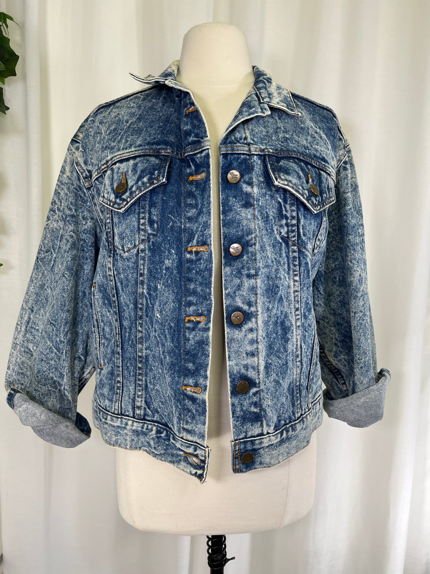 80s Chic Acid Wash Denim Jacket