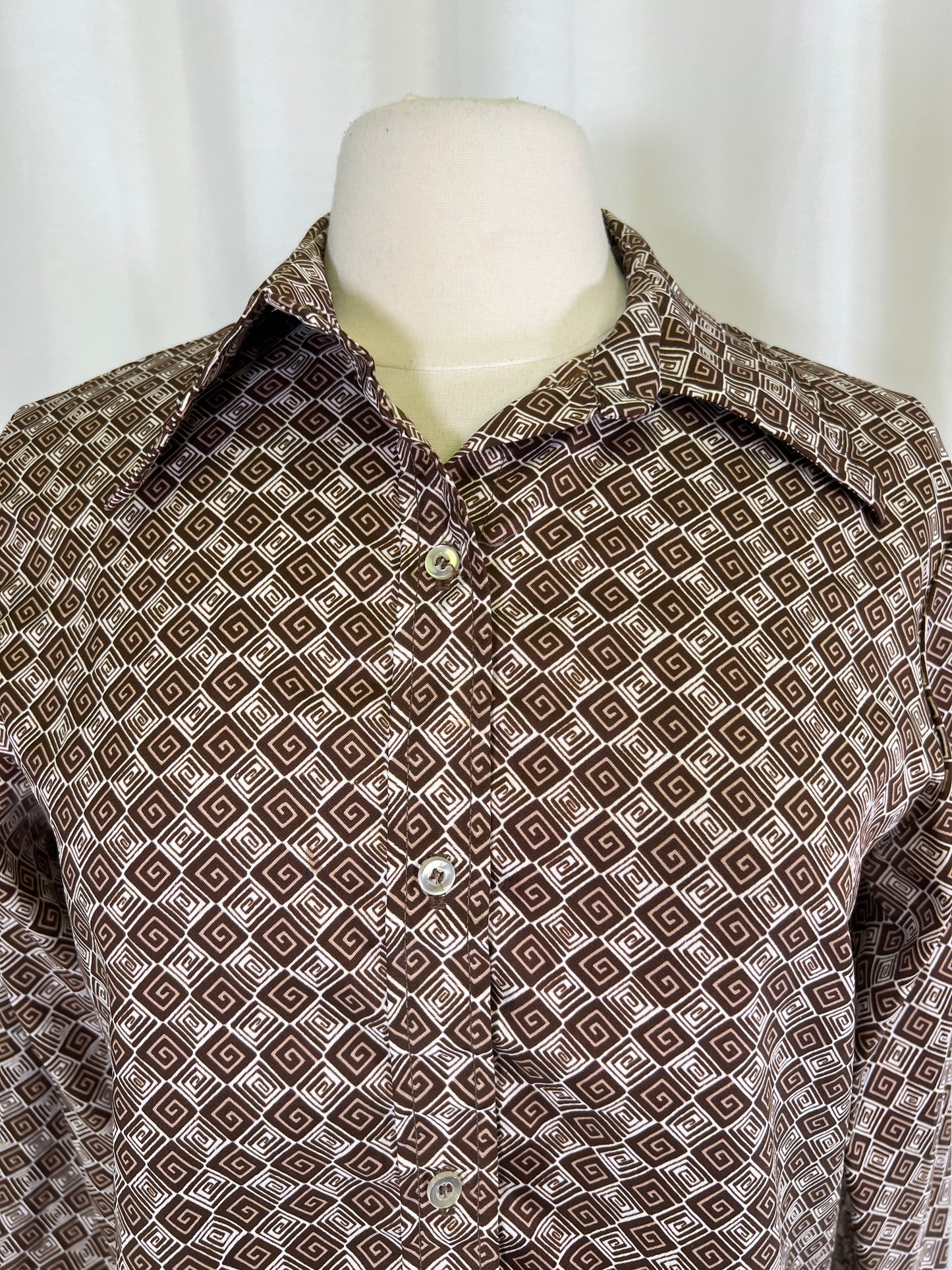 70s Koret of California Brown and White Spirals Dagger Collar Blouse