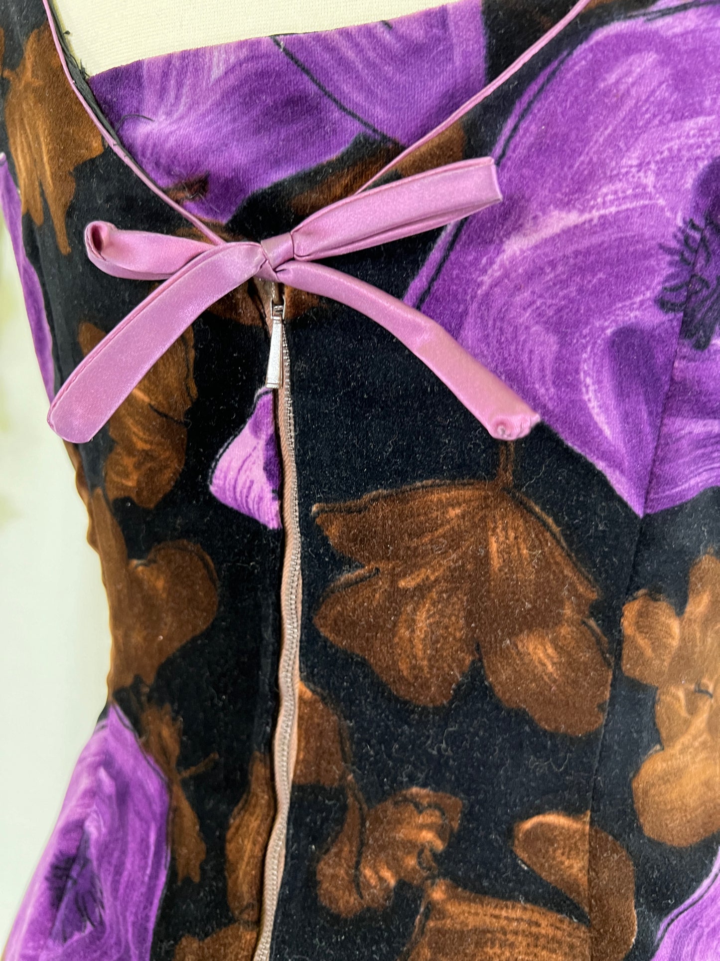 50s Velvet Purple Trumpet Flower Print Wiggle Dress