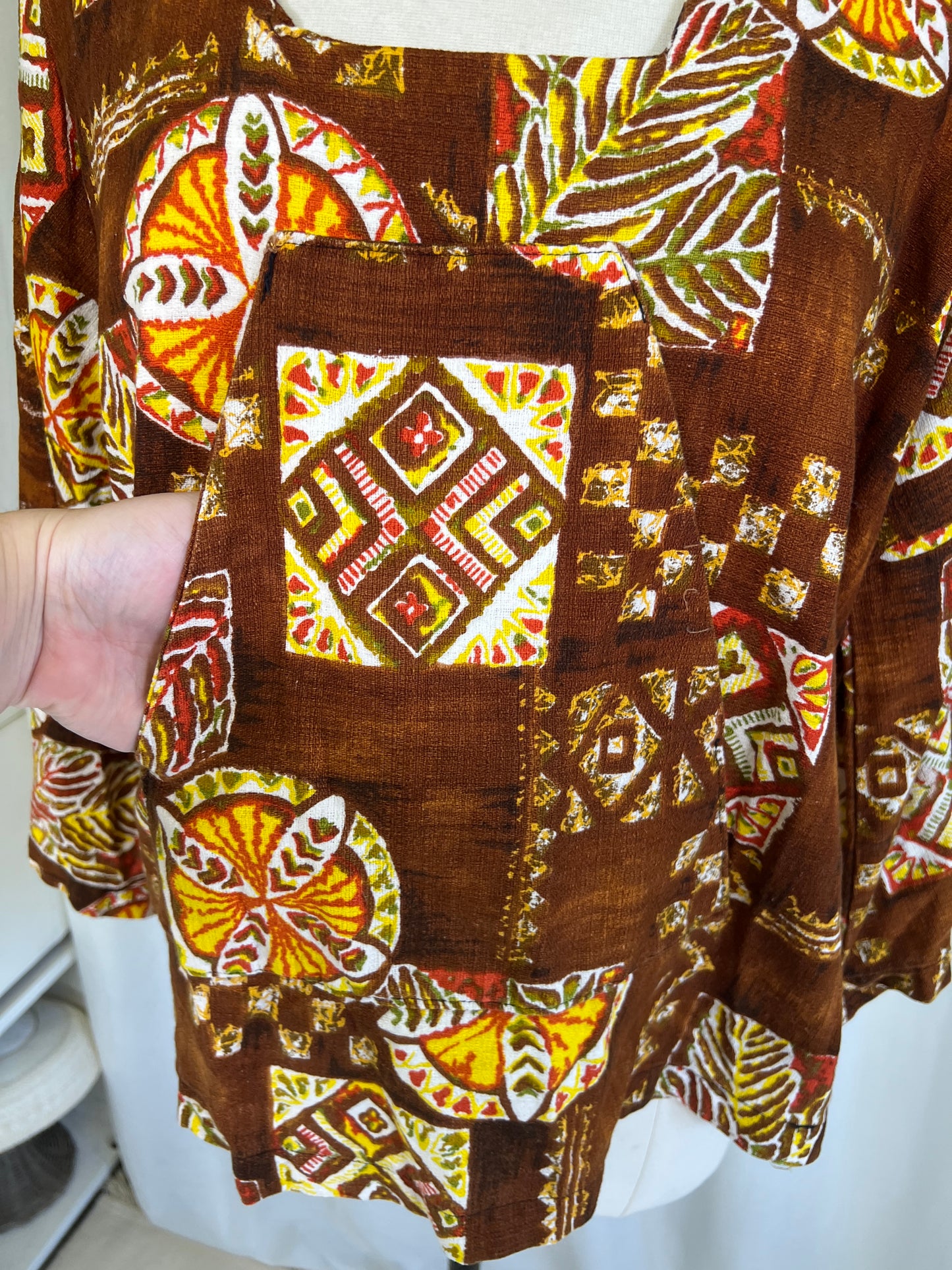 1960's Terrible Herm Original Brown & Orange Hawaiian Blouse