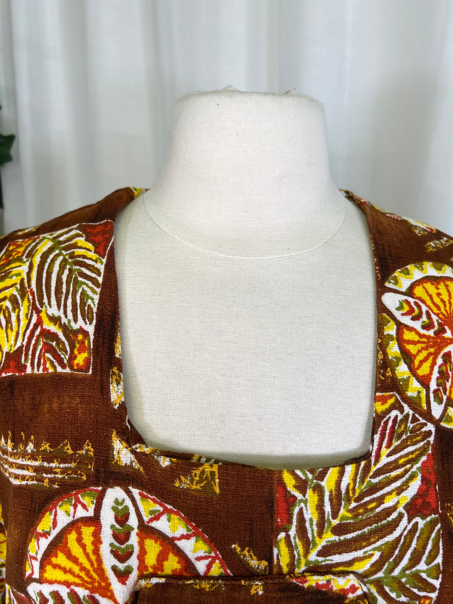 1960's Terrible Herm Original Brown & Orange Hawaiian Blouse