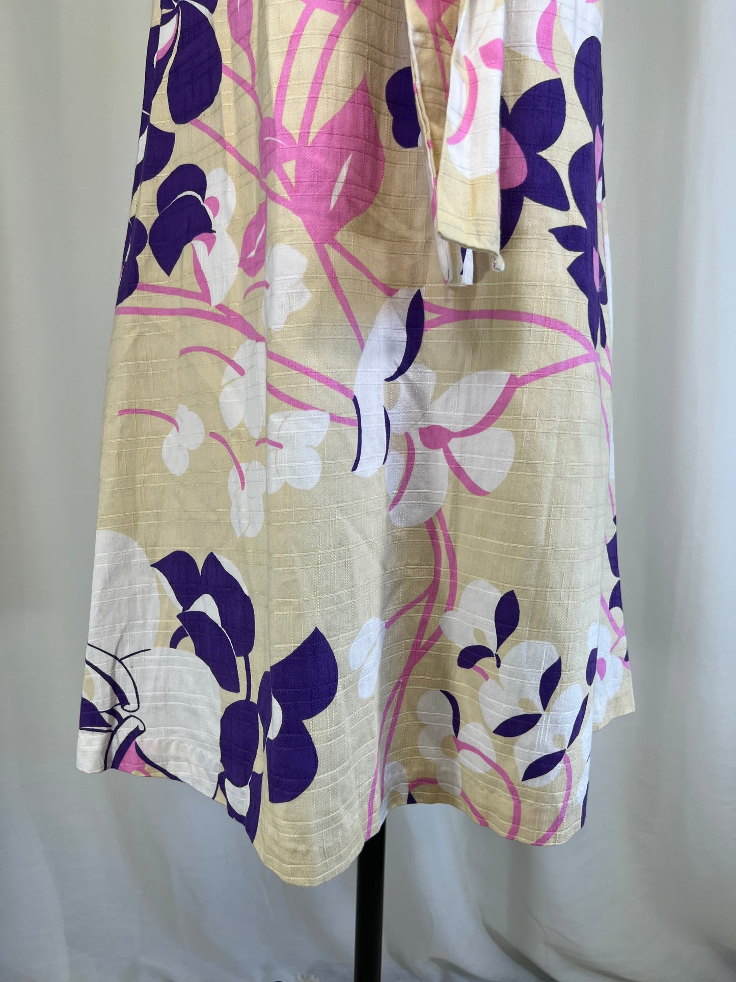 1960's Tan & Purple Floral Tie Neck A-Line Dress