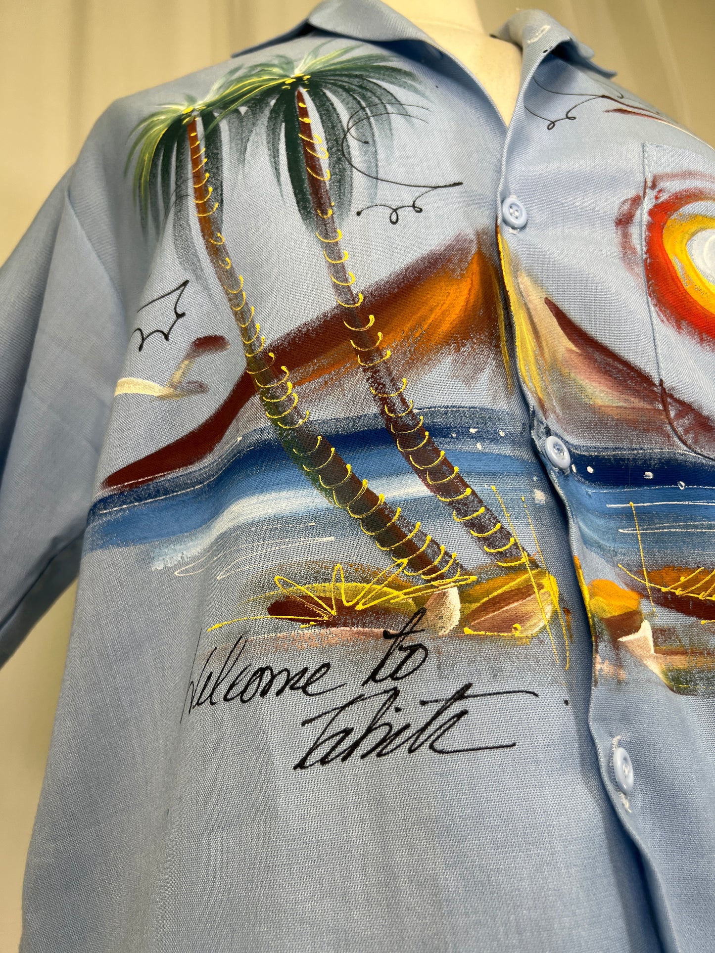 1980s Hand Painted Tahiti Palm Tree Scene Souvenir Button Up