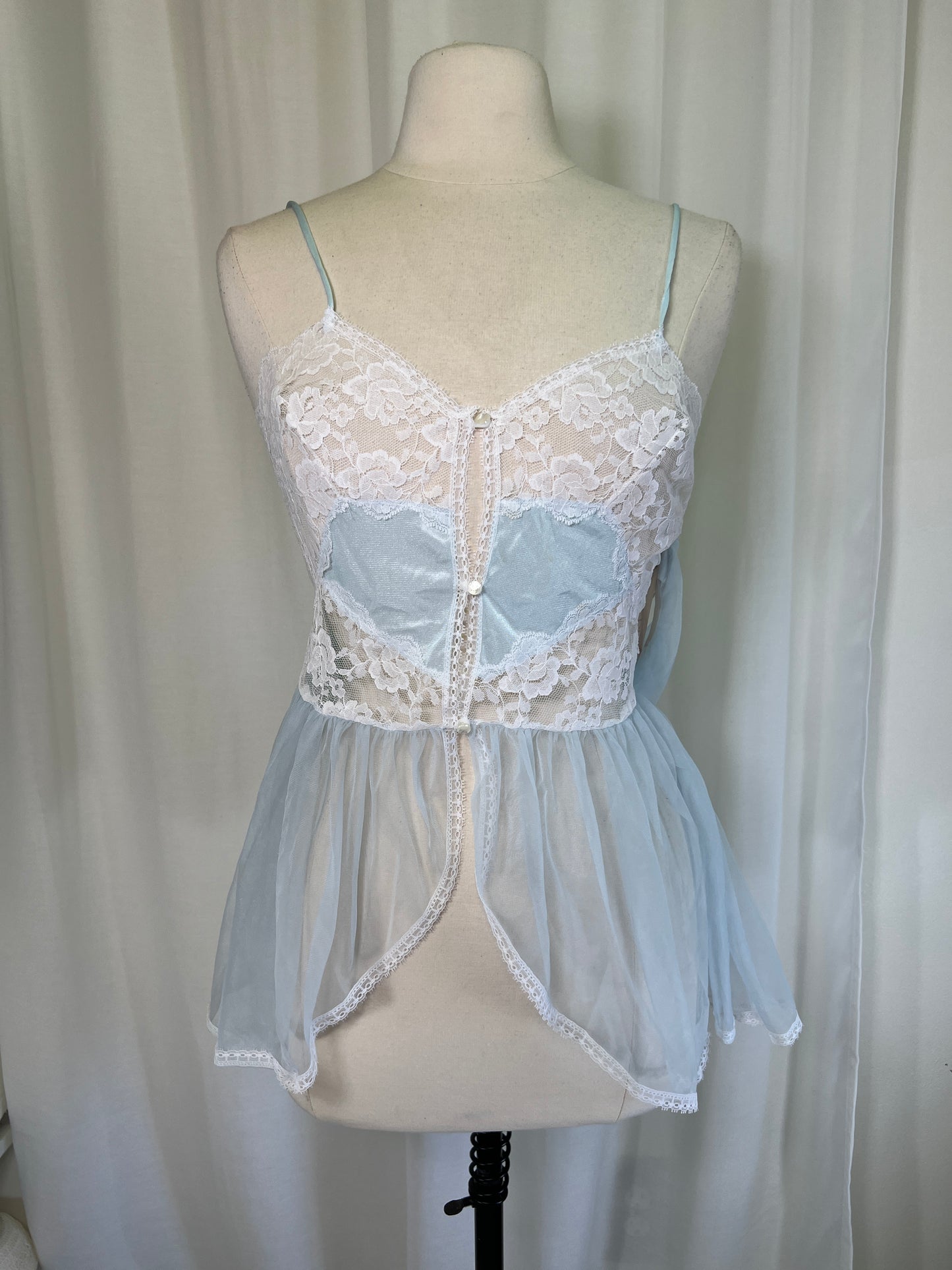 1980's Baby Blue & Lace Bonne Nuit Lingerie Set