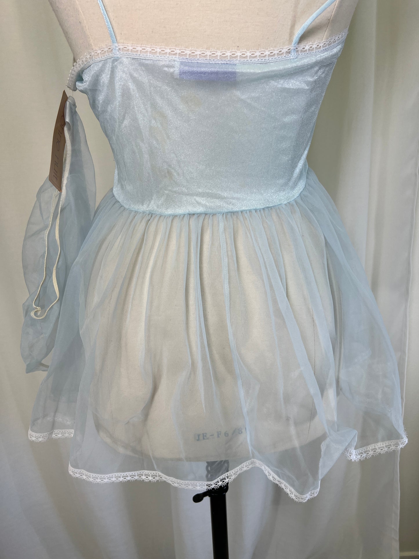 1980's Baby Blue & Lace Bonne Nuit Lingerie Set