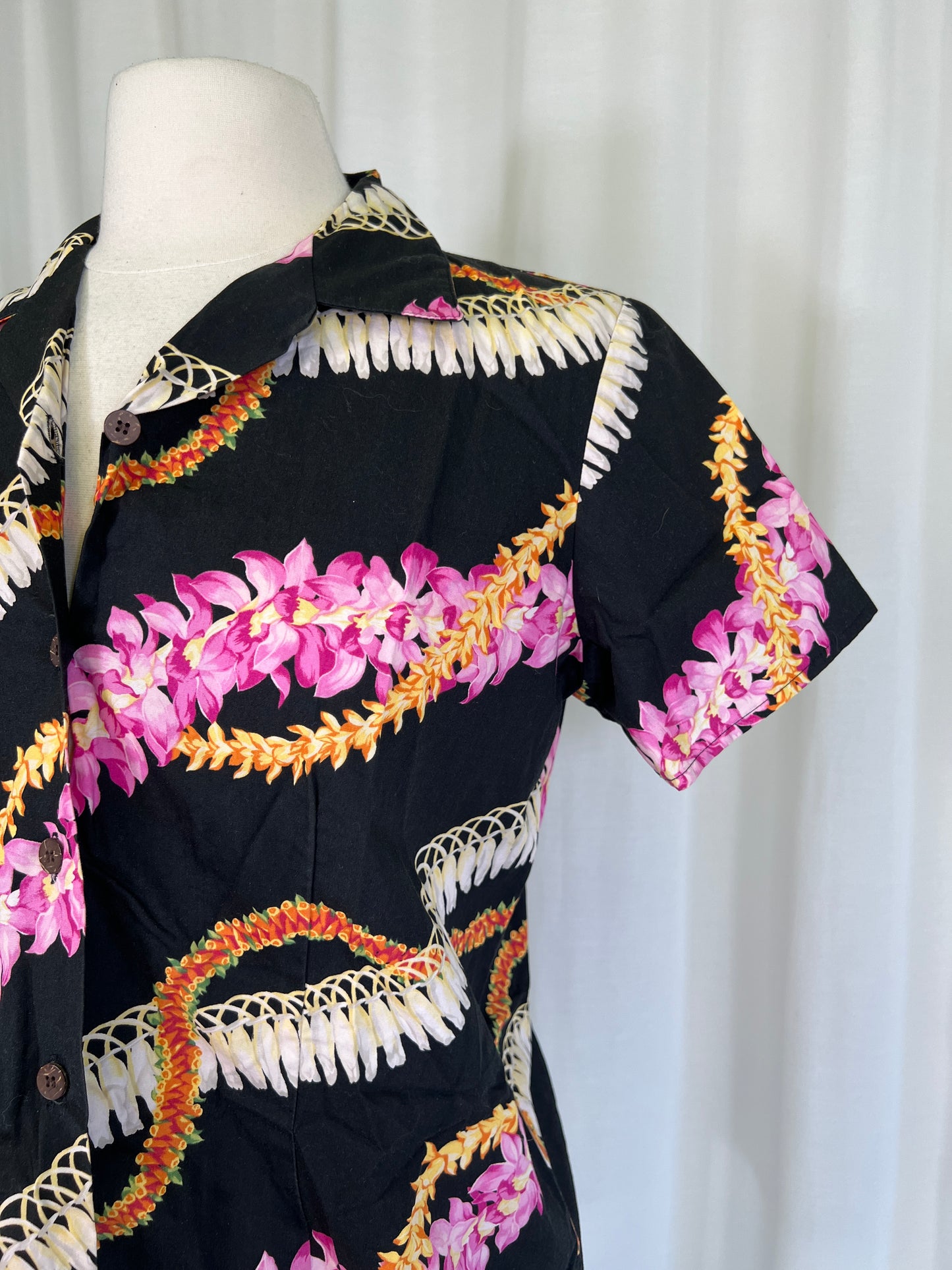 1990's Black Tropical Lei Print Blouse