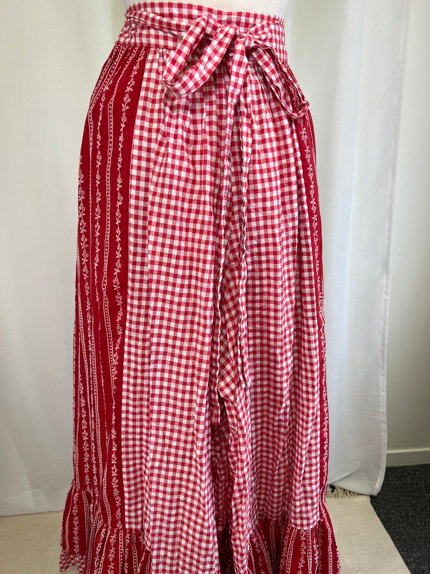 1970's Gingham Ultra Wide Leg Ruffled Palazzo Pants