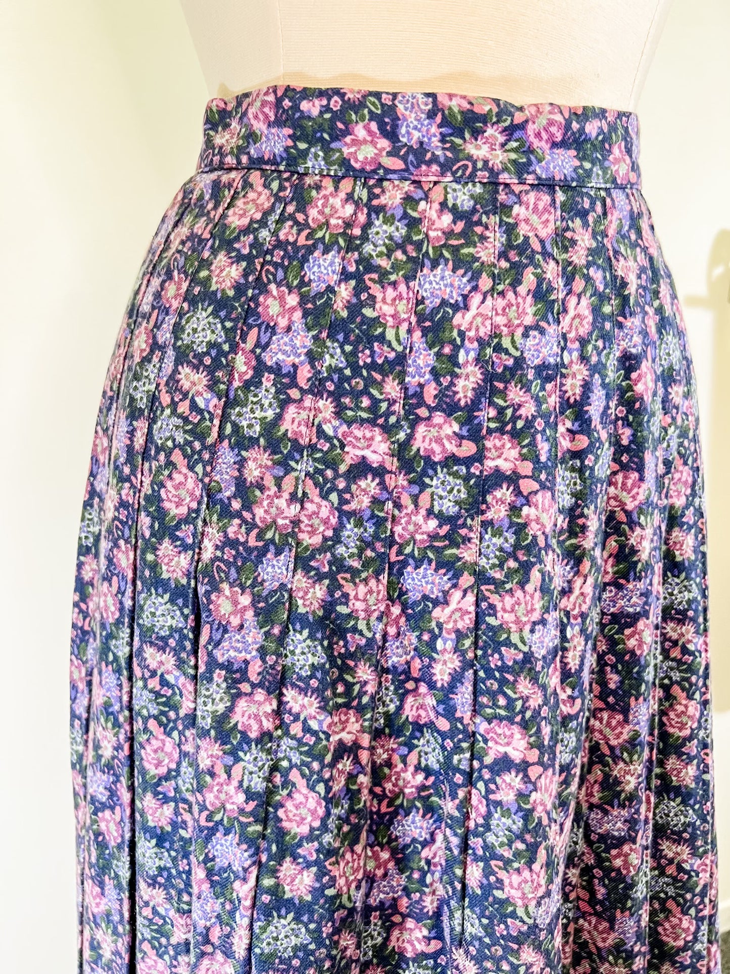 80s Laura Ashley Floral Pleated Skirt