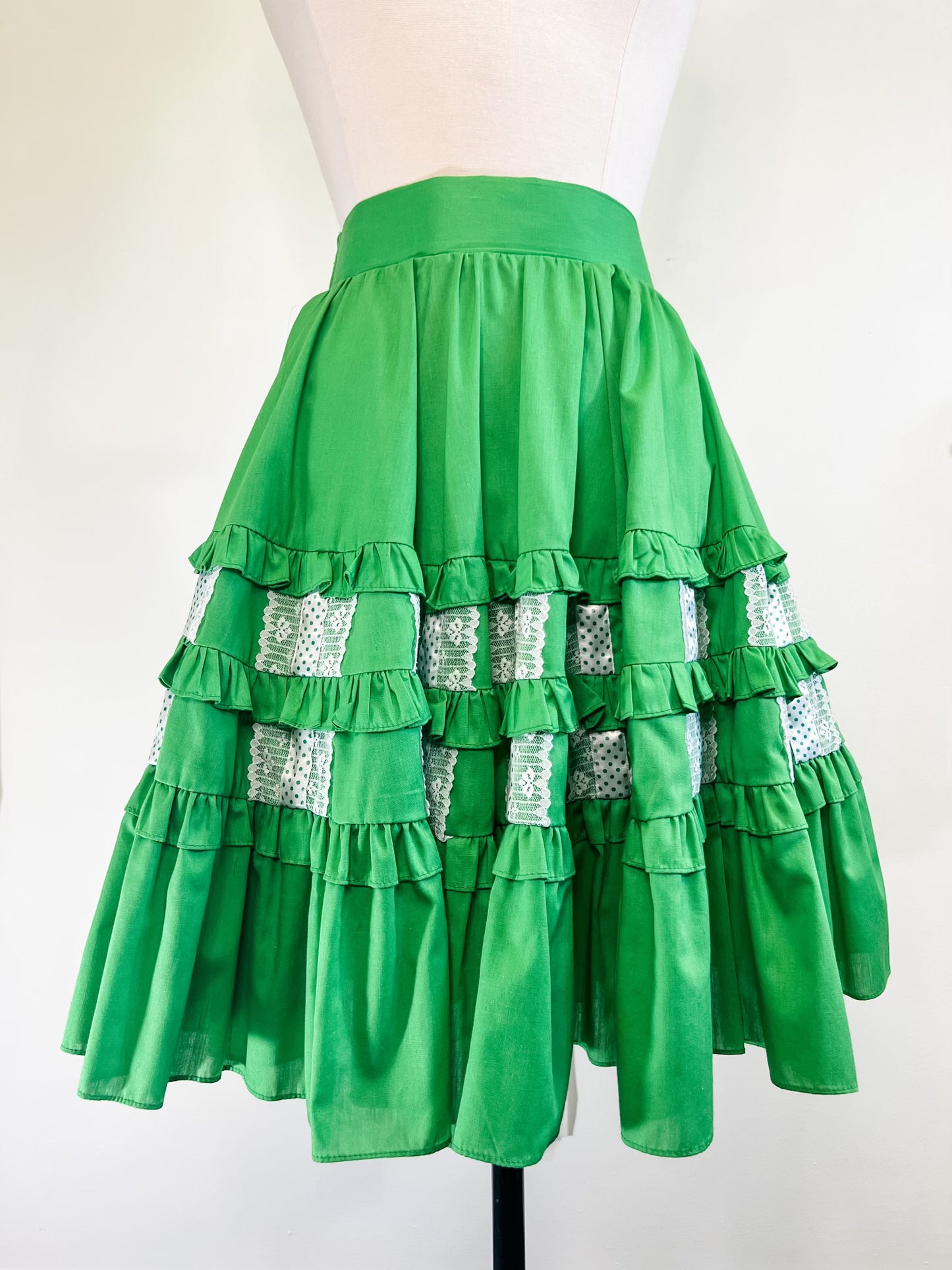 70s Green and White Ruffled ruffled Skirt