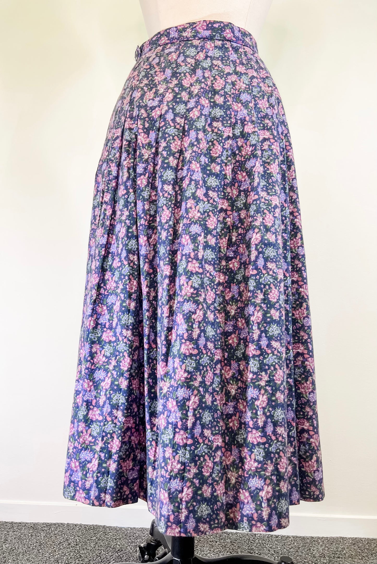 80s Laura Ashley Floral Pleated Skirt